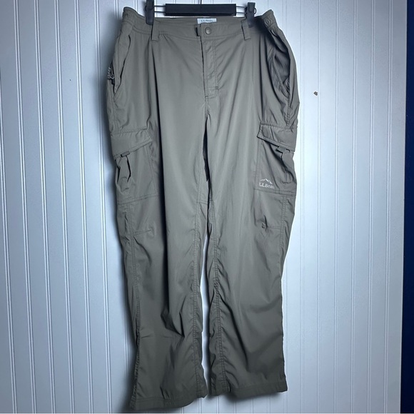 L.L. Bean Men's XL Cargo Pants Patch Secured zipper Pocket Elastic Waist - Picture 12 of 12